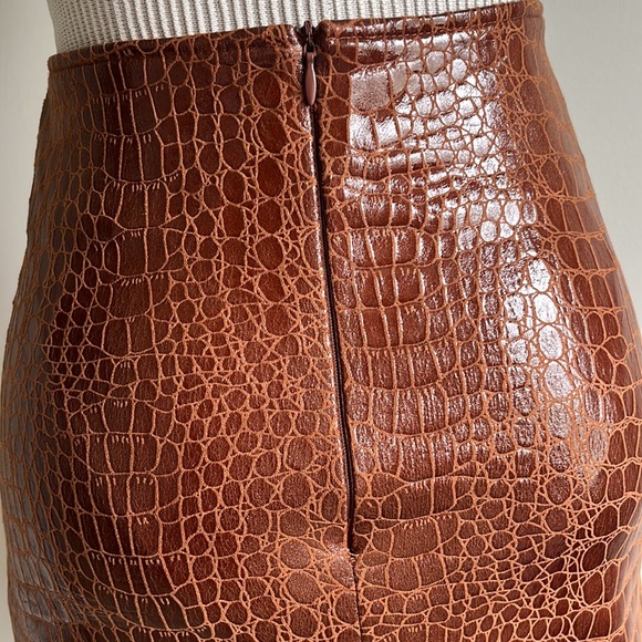 Motel Rocks Mini - Picture 5 of 7